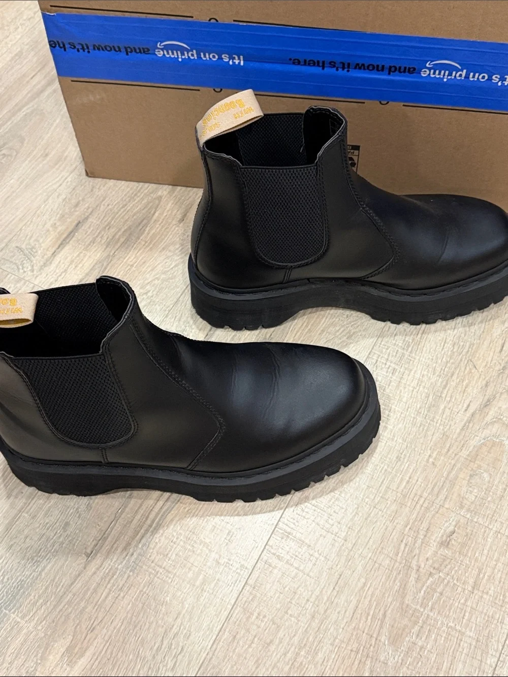 Dr. Martens Black Felix? Vegan 2976 Quad Chelsea Boots